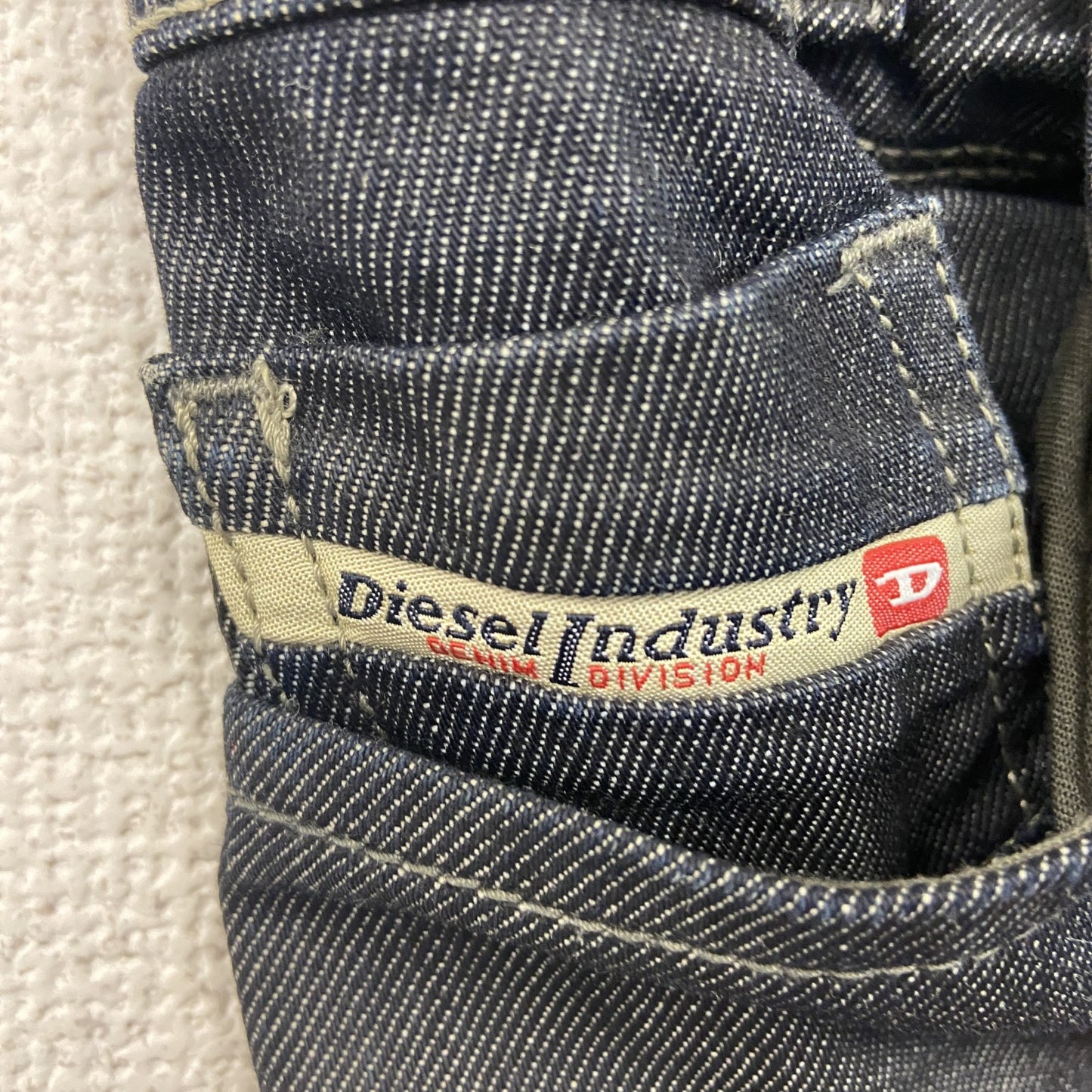 DIESEL POIAK　ディーゼル　デニムパンツ　ジップフライ　スリムテーパード　インディゴ　W28