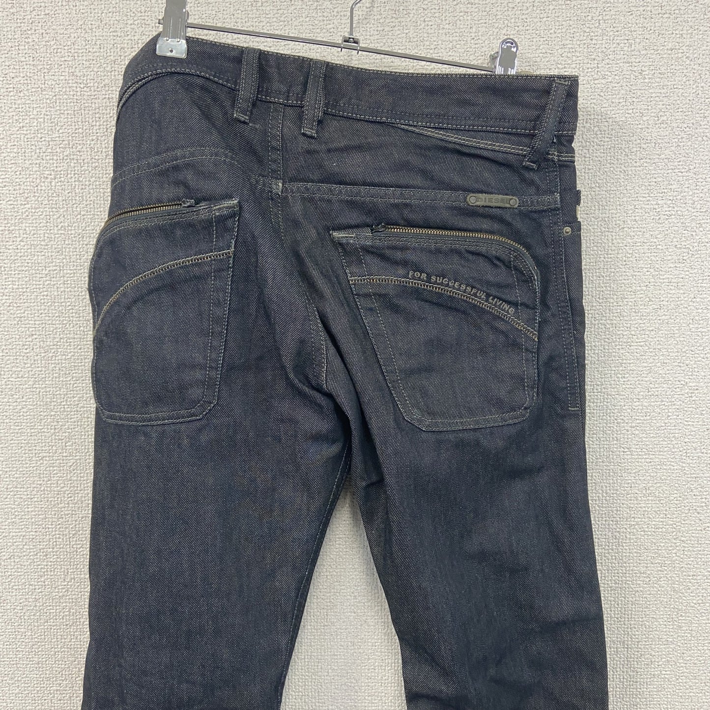 DIESEL POIAK　ディーゼル　デニムパンツ　ジップフライ　スリムテーパード　インディゴ　W28