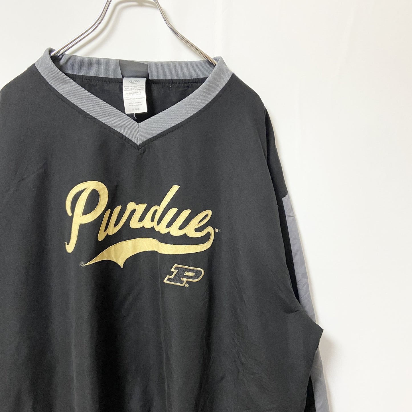 古着 used　KNIGHTS APPAREL　長袖カレッジ刺繍ナイロンプルオーバー　パデュー大学　ビッグシルエット　XLサイズ