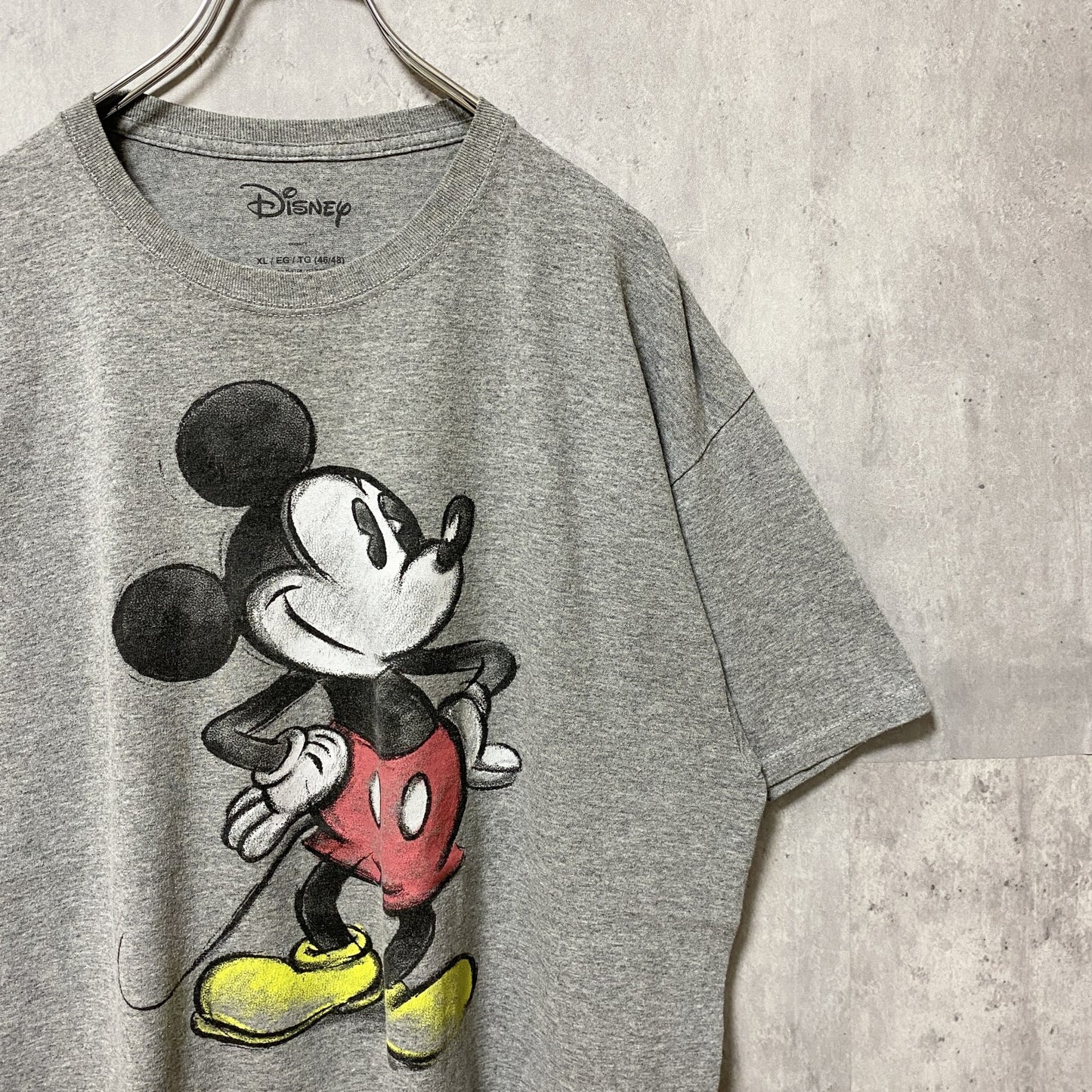 古着 used　Disney　ディズニー　半袖プリントデザインTシャツ　グレー　ミッキーマウス　レトロ　オーバーサイズ　XLサイズ