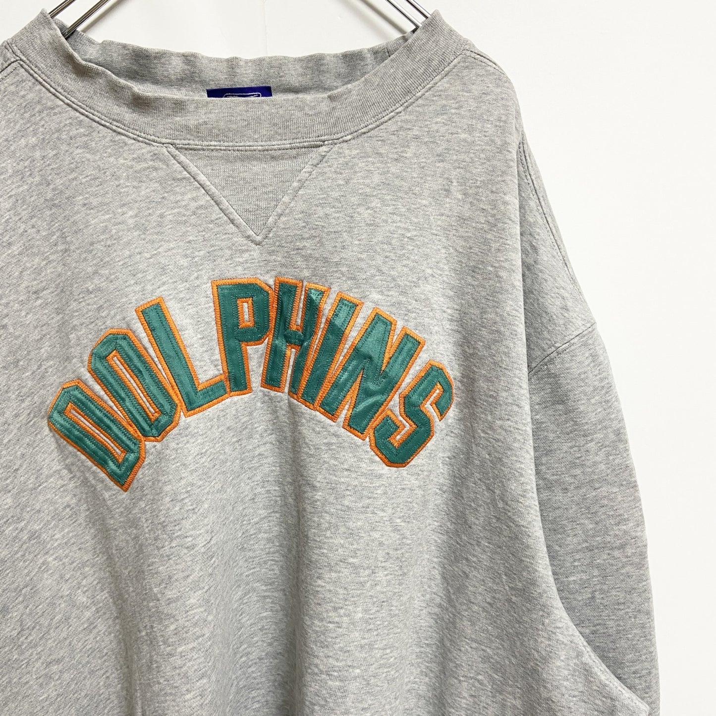 古着 used　Reebok　長袖刺繍ワッペンスウェット　トレーナー　DOLPHINS　グレー　ビッグシルエット　2XLサイズ