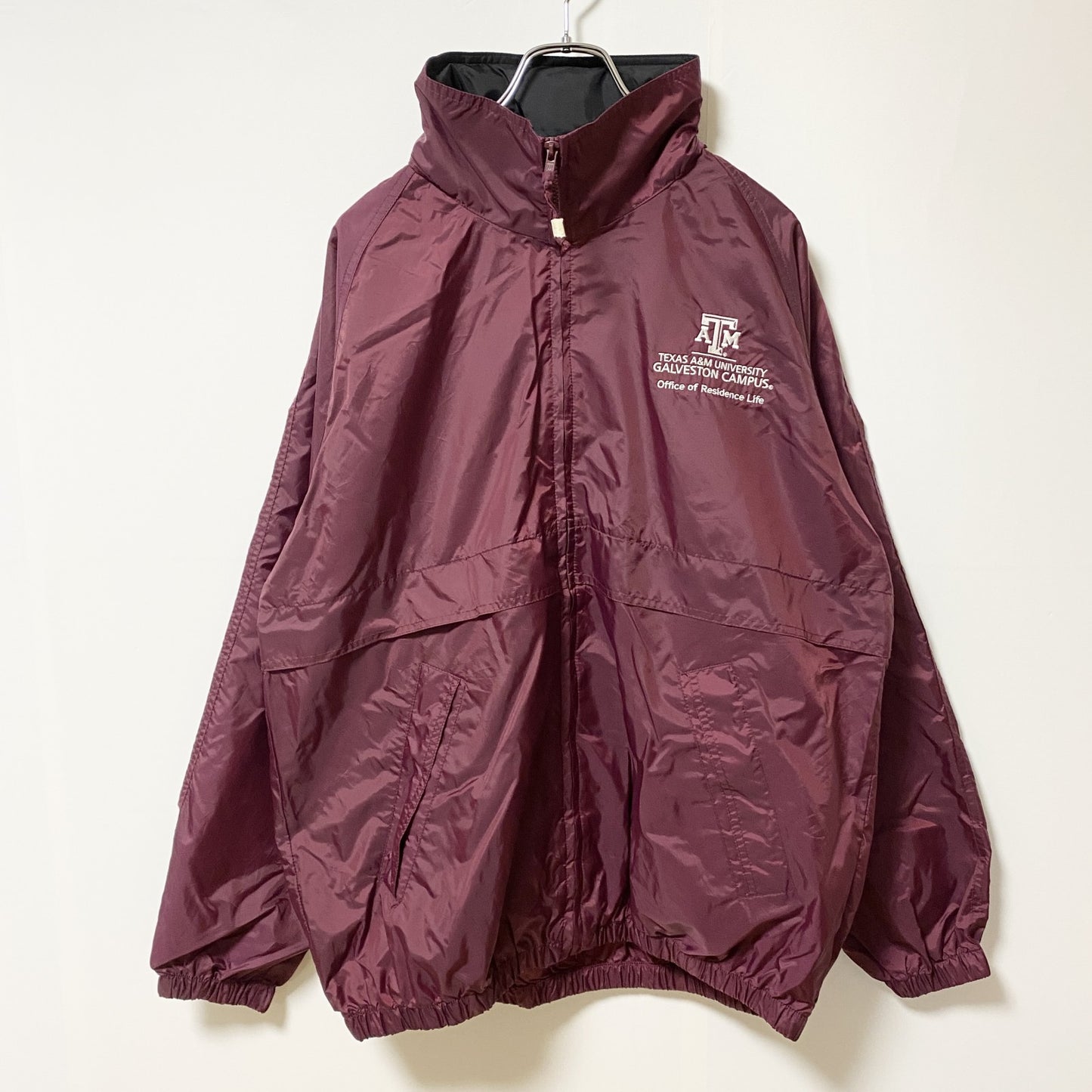 ～90s　TRI-MOUNTAIN　ナイロンジャケット　ヴィンテージ　ワインレッド　えんじ色　Mサイズ