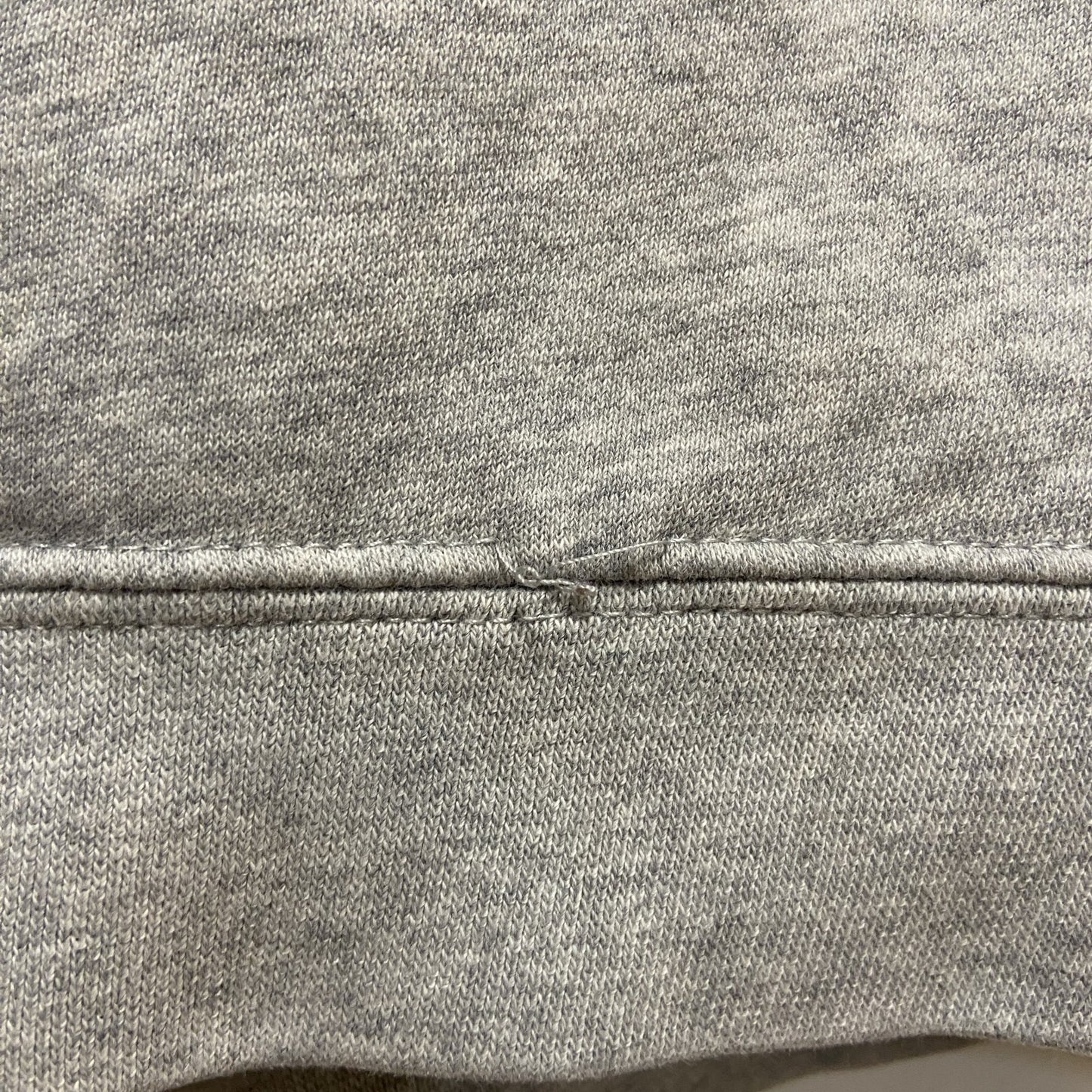 古着 used　Reebok　長袖刺繍ワッペンスウェット　トレーナー　DOLPHINS　グレー　ビッグシルエット　2XLサイズ