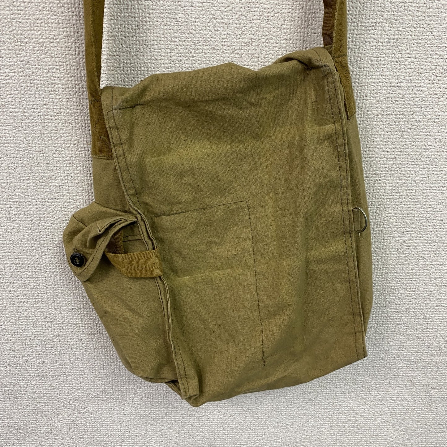 旧ソ連軍　ロシア軍　ガスマスクバッグ　ショルダーバッグ　ベージュ