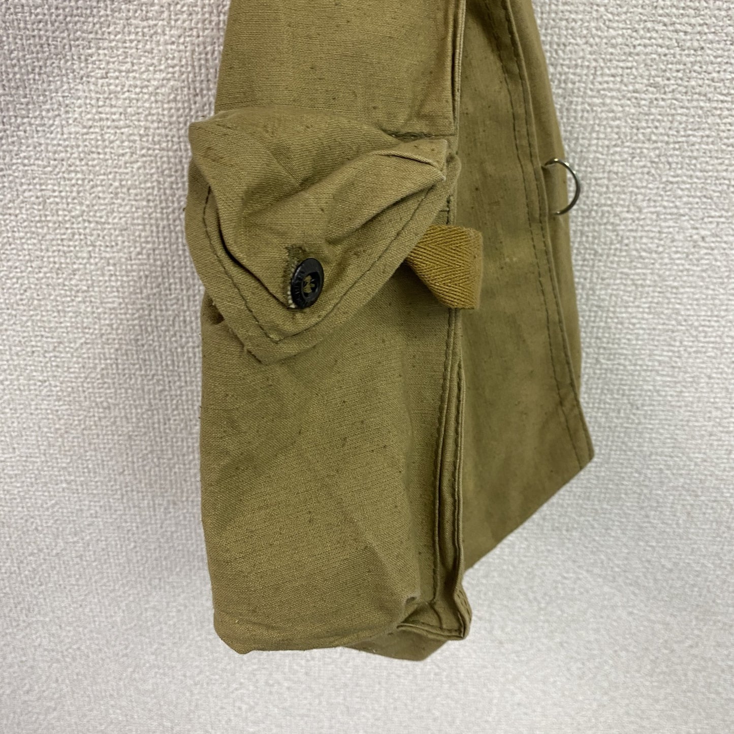 旧ソ連軍　ロシア軍　ガスマスクバッグ　ショルダーバッグ　ベージュ