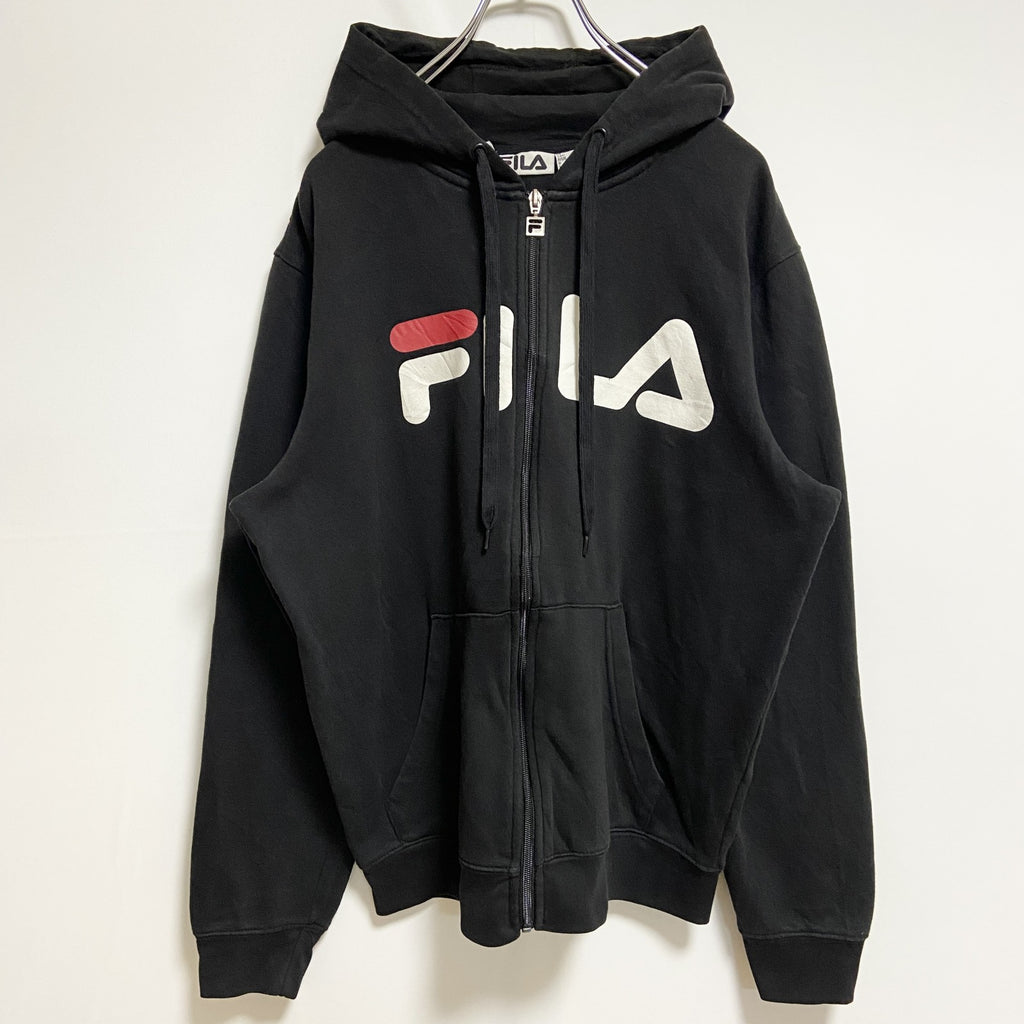 古着 used　FILA　フィラ　長袖ジップアップロゴプリントパーカー　スウェットフーディー　黒　ブラック　Mサイズ