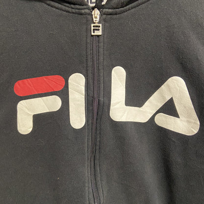 古着 used　FILA　フィラ　長袖ジップアップロゴプリントパーカー　スウェットフーディー　黒　ブラック　Mサイズ