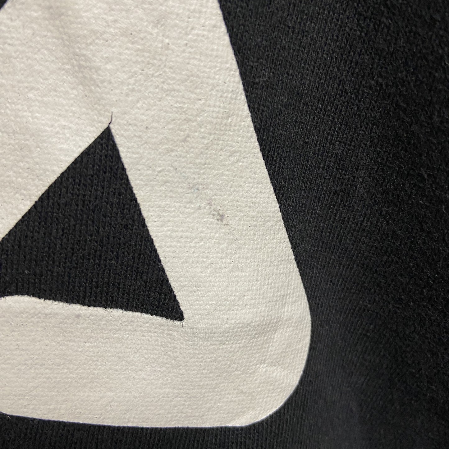 古着 used　FILA　フィラ　長袖ジップアップロゴプリントパーカー　スウェットフーディー　黒　ブラック　Mサイズ