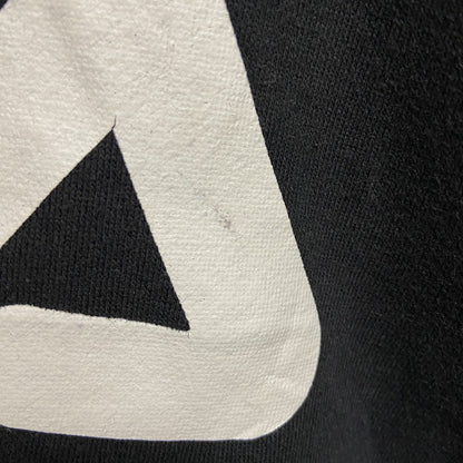 古着 used　FILA　フィラ　長袖ジップアップロゴプリントパーカー　スウェットフーディー　黒　ブラック　Mサイズ