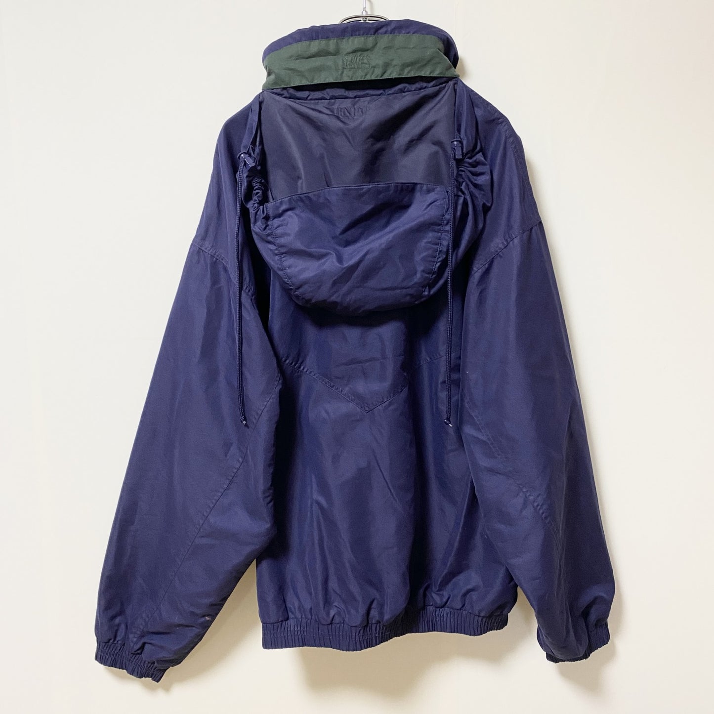 古着 used　SIERRA SPORT　長袖ワンポイント刺繍ロゴナイロンジャケット　オーバーサイズ　ネイビー　XLサイズ