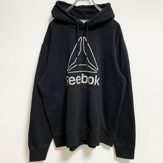 古着 used　Reebok　リーボック　長袖フロントプリントパーカー　スウェットフーディー　黒　ブラック　秋冬服　Lサイズ