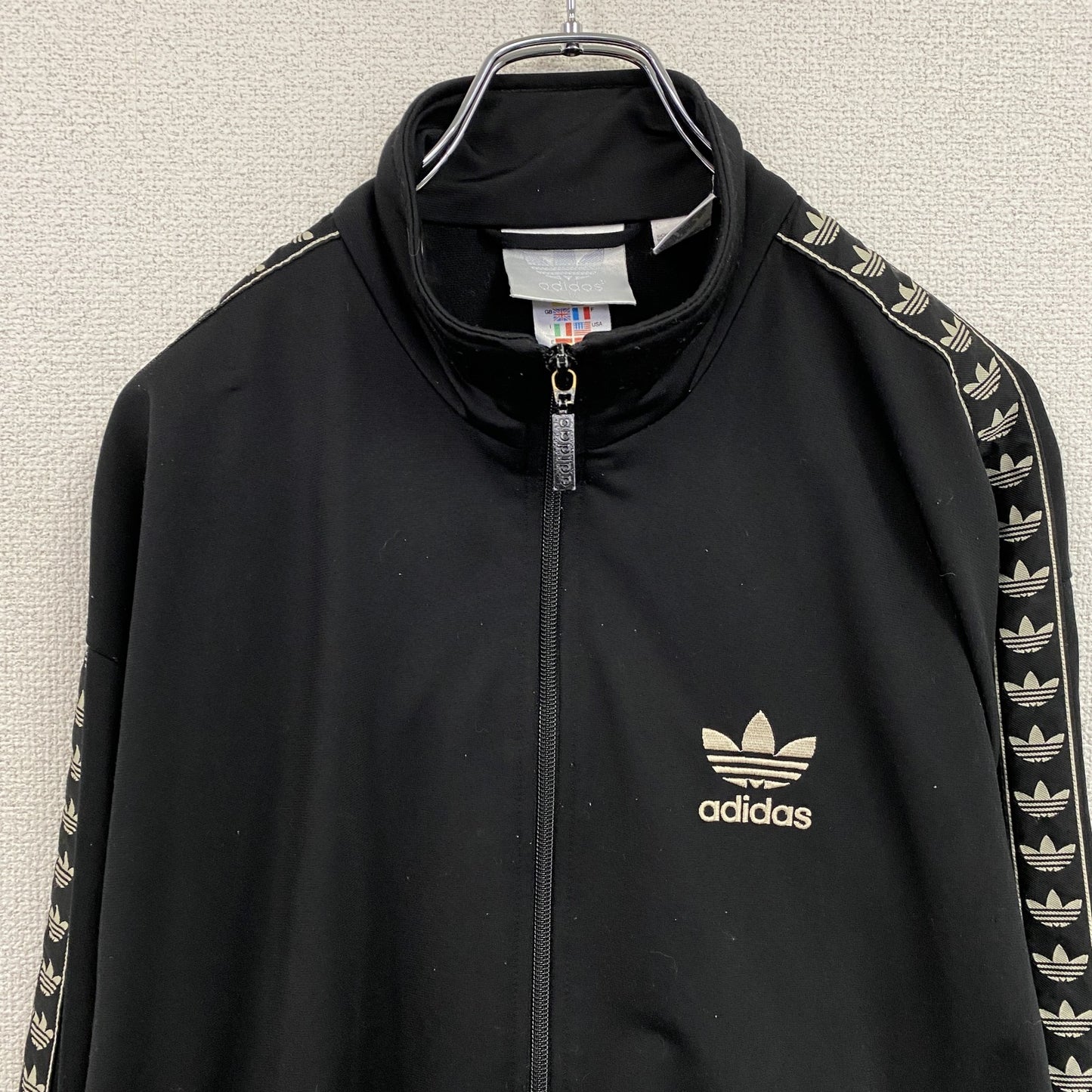 90s～　adidas　アディダス　トラックジャケット/ジャージ　トレフォイルロゴ　ヴィンテージ　黒　ブラック　Mサイズ
