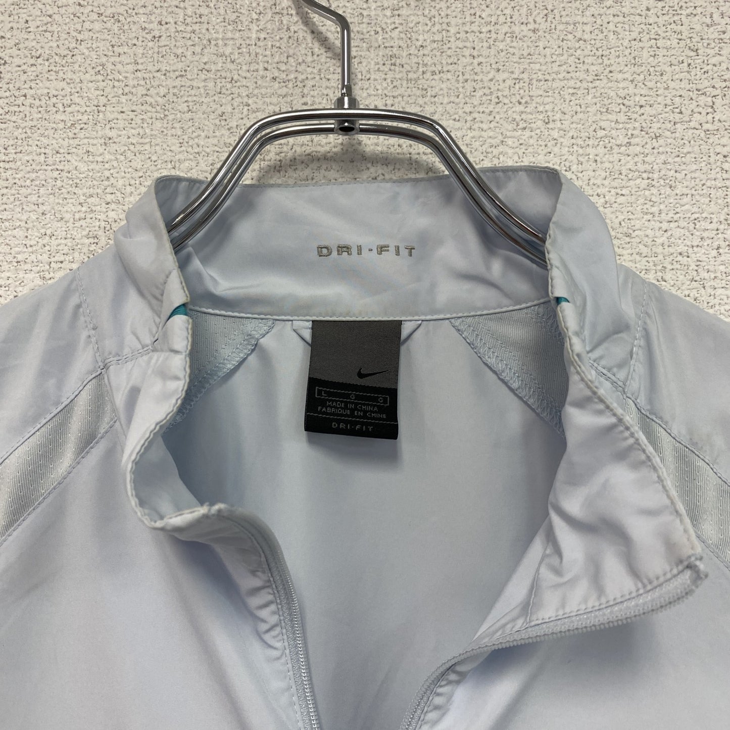 NIKE　ナイキ　DRI-FIT　フルジップジャケット　スウッシュ　水色　ライトブルー　Lサイズ　