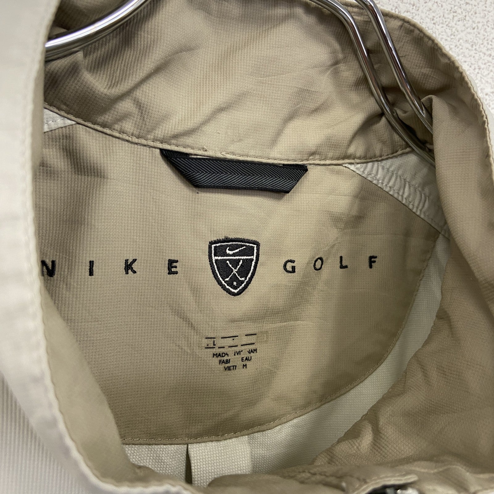 NIKE GOLF　ナイキ　半袖ハーフジッププルオーバー　スウッシュロゴ　ベージュ　Lサイズ