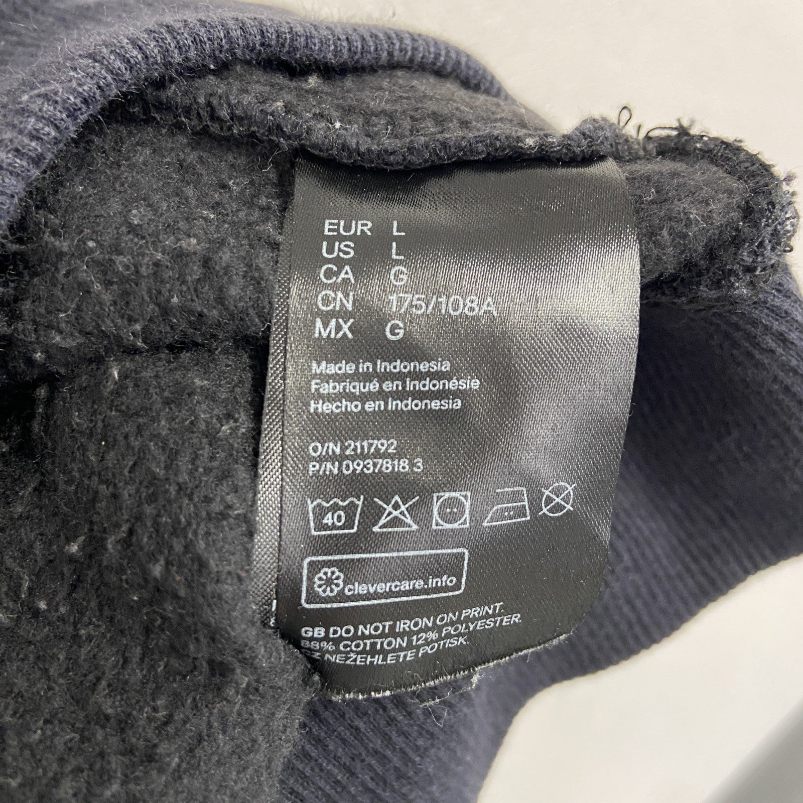 H＆M　SCARFACE　スカーフェイス　トニーモンタナ　スウェットパーカー/フーディー　ムービー　黒　ブラック　Lサイズ
