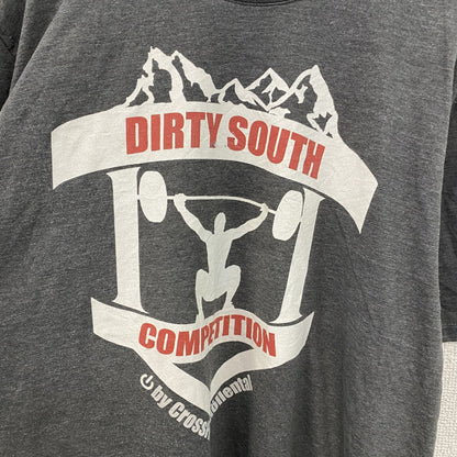 spread shirt　半袖プリントTシャツ　DIRTY SOUTH　GYM　ダークグレー　XLサイズ