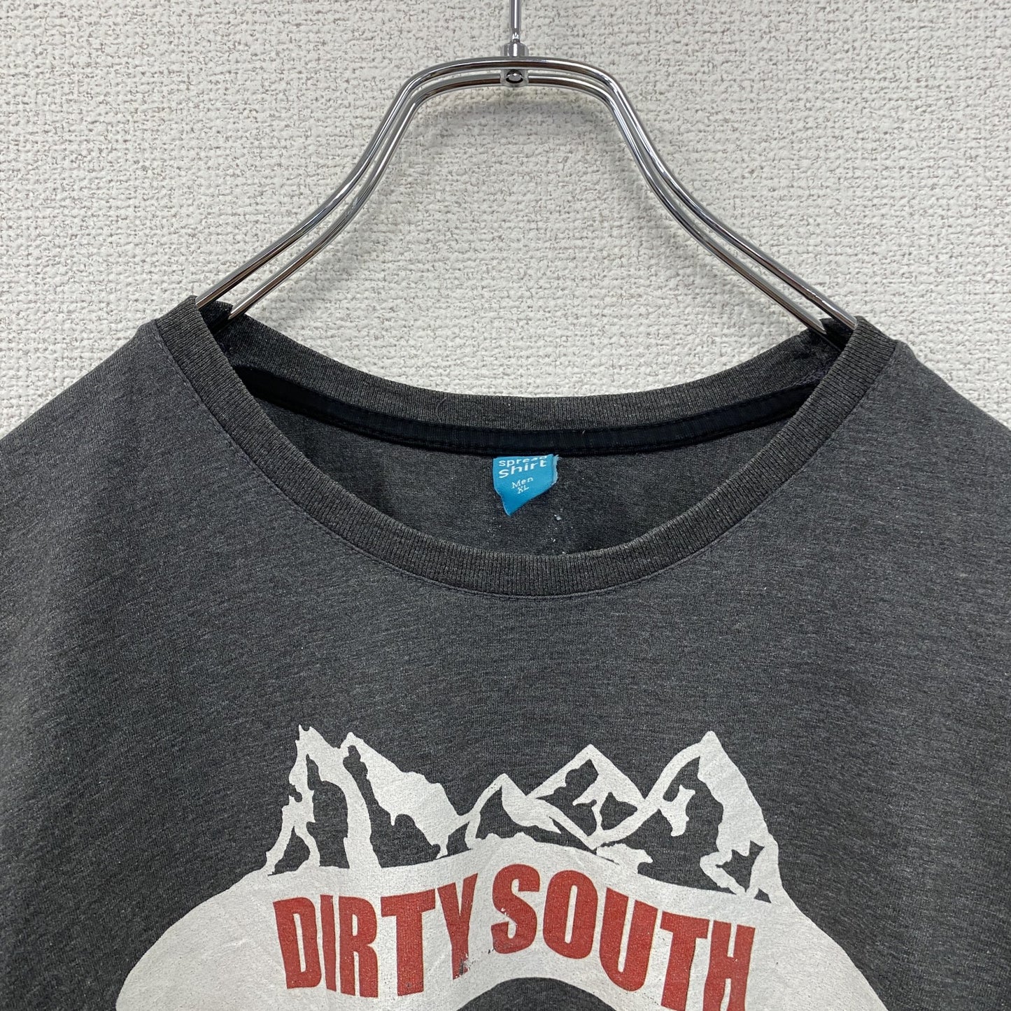 spread shirt　半袖プリントTシャツ　DIRTY SOUTH　GYM　ダークグレー　XLサイズ