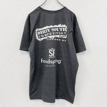 spread shirt　半袖プリントTシャツ　DIRTY SOUTH　GYM　ダークグレー　XLサイズ