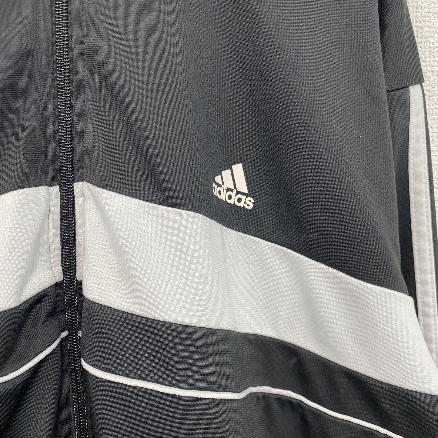 adidas　アディダス　トラックジャケット/ジャージ　黒　ブラック　XLサイズ