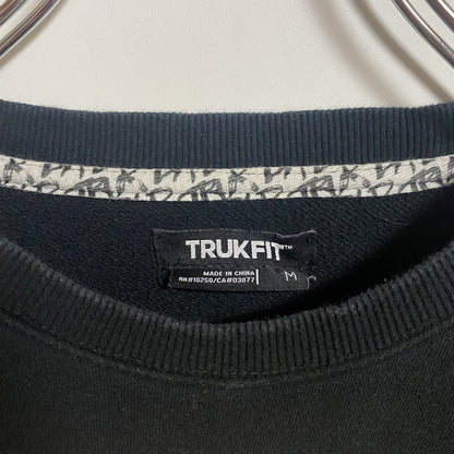 古着 used　TRUKFIT　長袖クルーネックプリントスウェット　アニマル柄　レオパード　レトロ　デザイン　秋冬服　Mサイズ