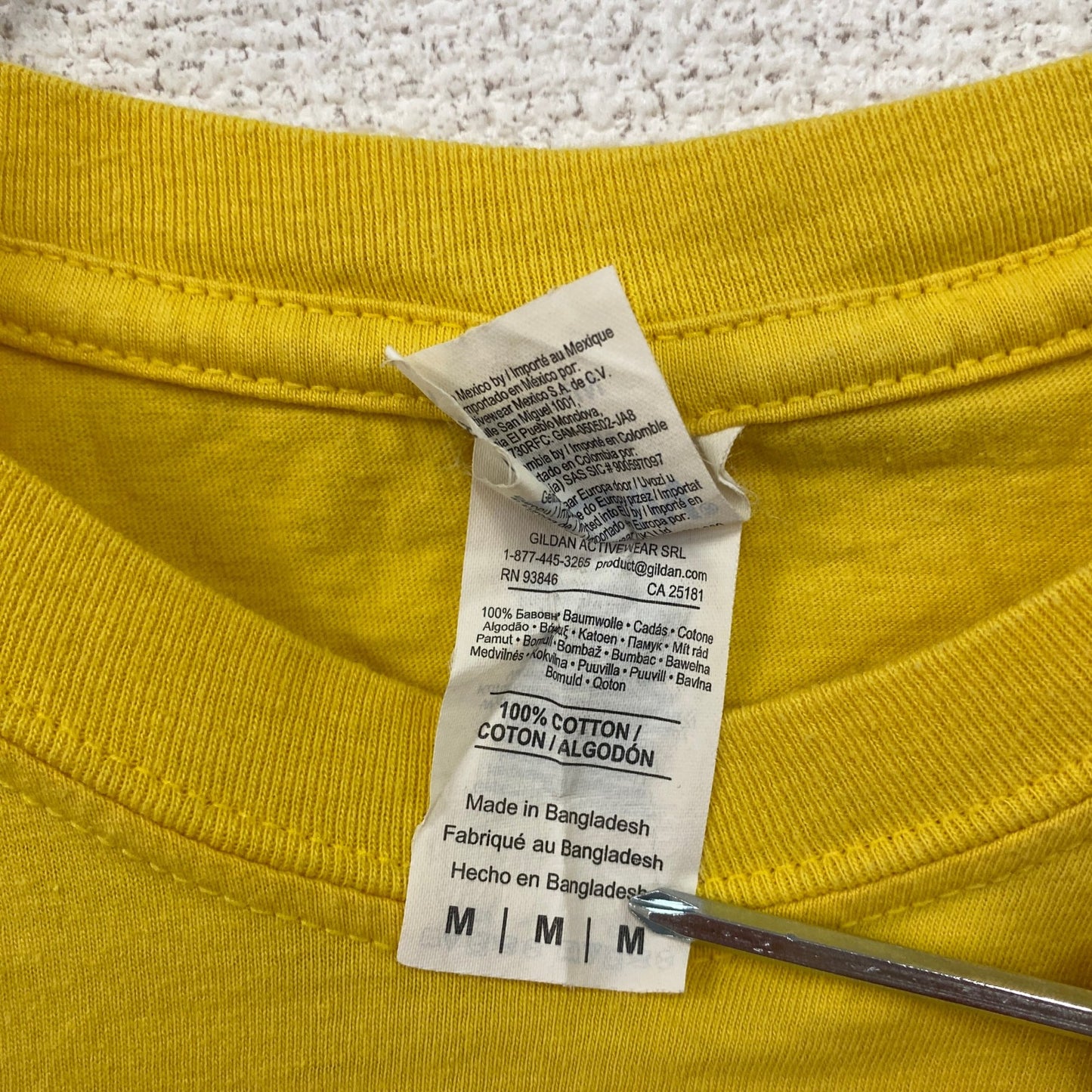 GILDAN　ギルダン　半袖プリントTシャツ　フォトT　黄色　イエロー　Mサイズ
