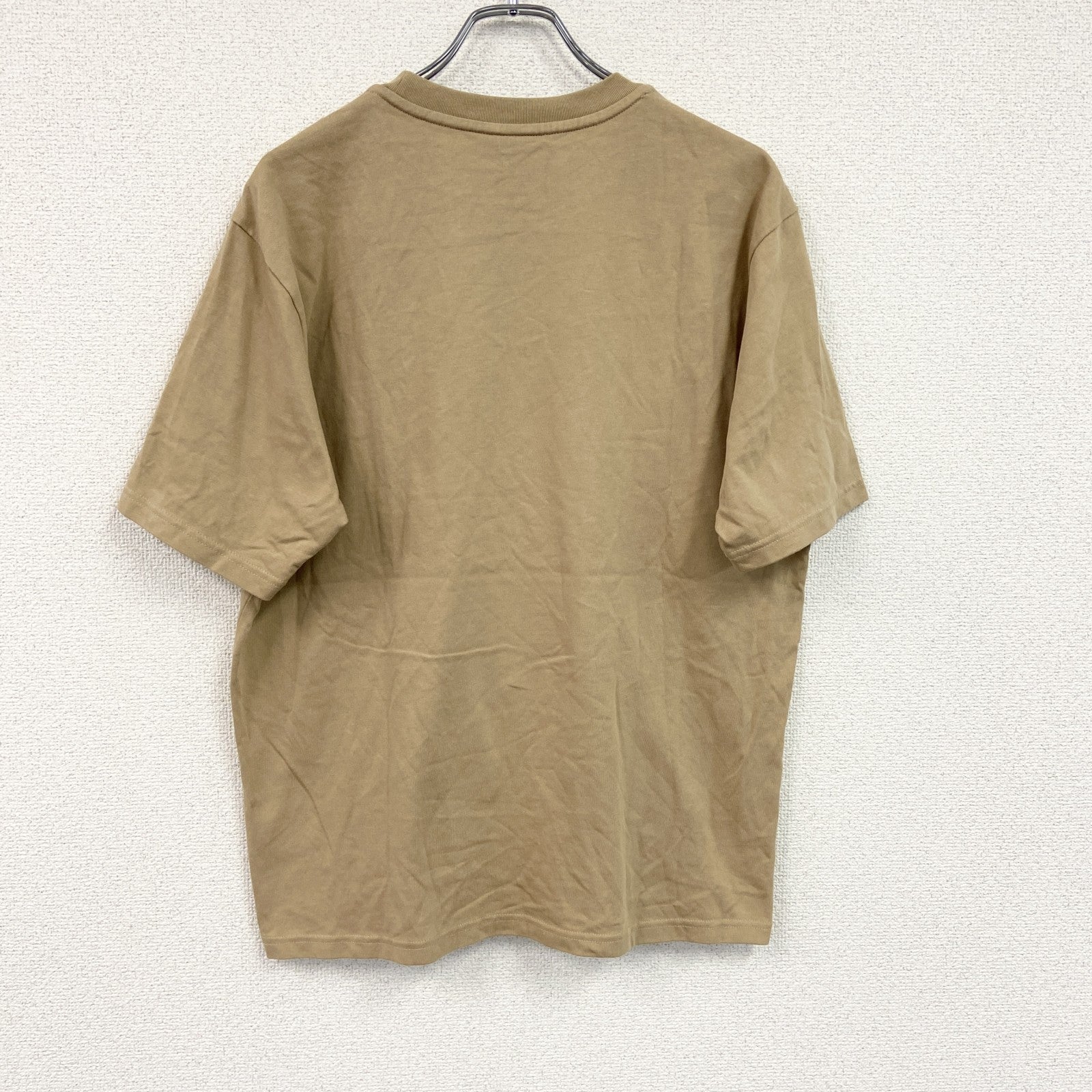 NEW BALANCE　ニューバランス　半袖Tシャツ　ワッペン　ワンポイント　クルーネック　ベージュ