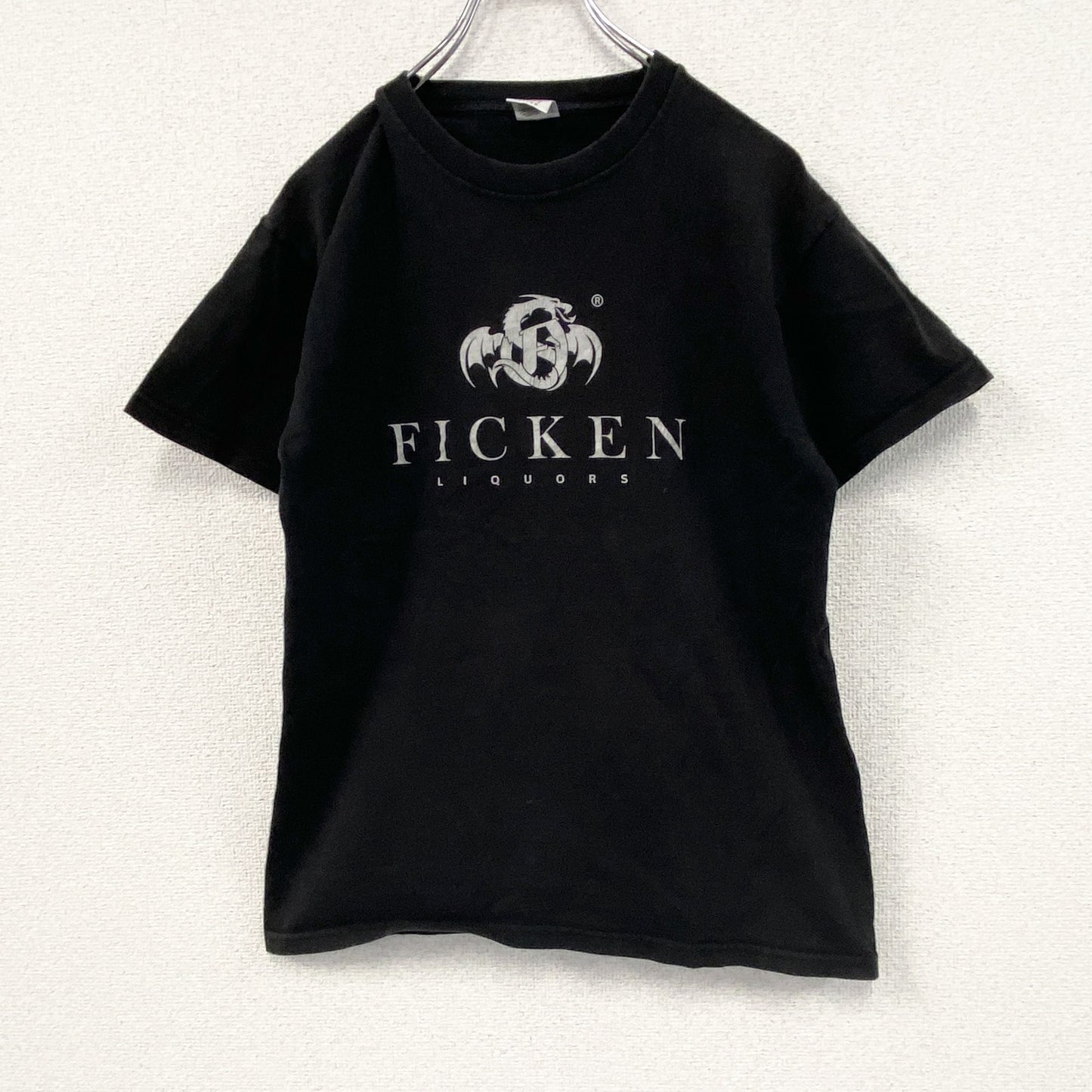 FRUIT OF THE LOOM　フルーツオブザルーム　半袖プリントTシャツ　FICKEN　黒　ブラック　Mサイズ