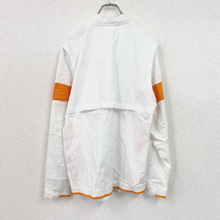NIKE　ナイキ　ハーフジッププルオーバージャケット　白　ホワイト　Sサイズ