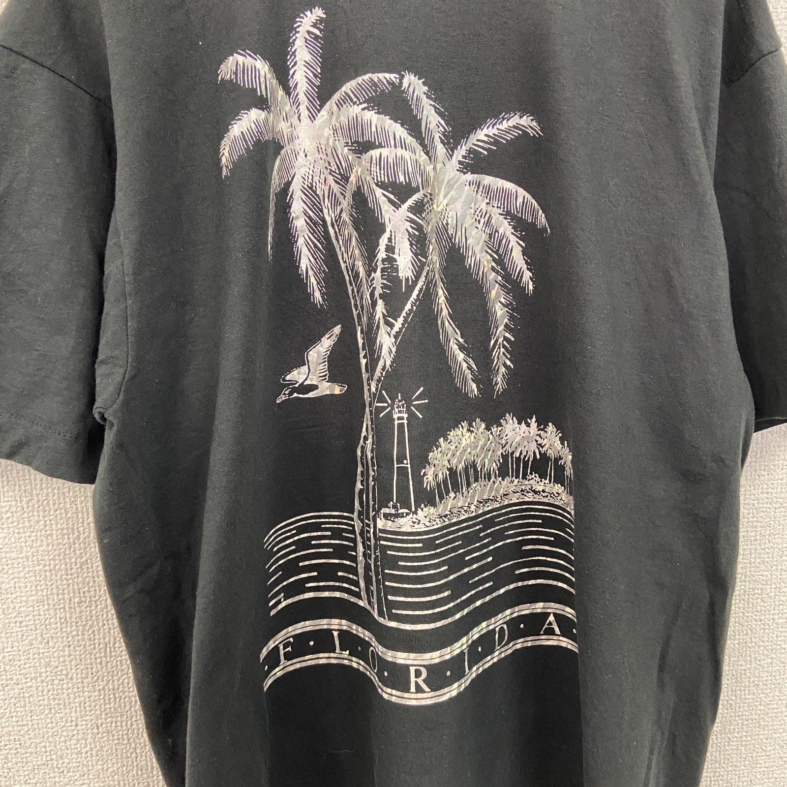 ～90s　半袖プリントTシャツ　ヤシの木　ヴィンテージ　シングルステッチ　バックジップデザイン　黒　ブラック