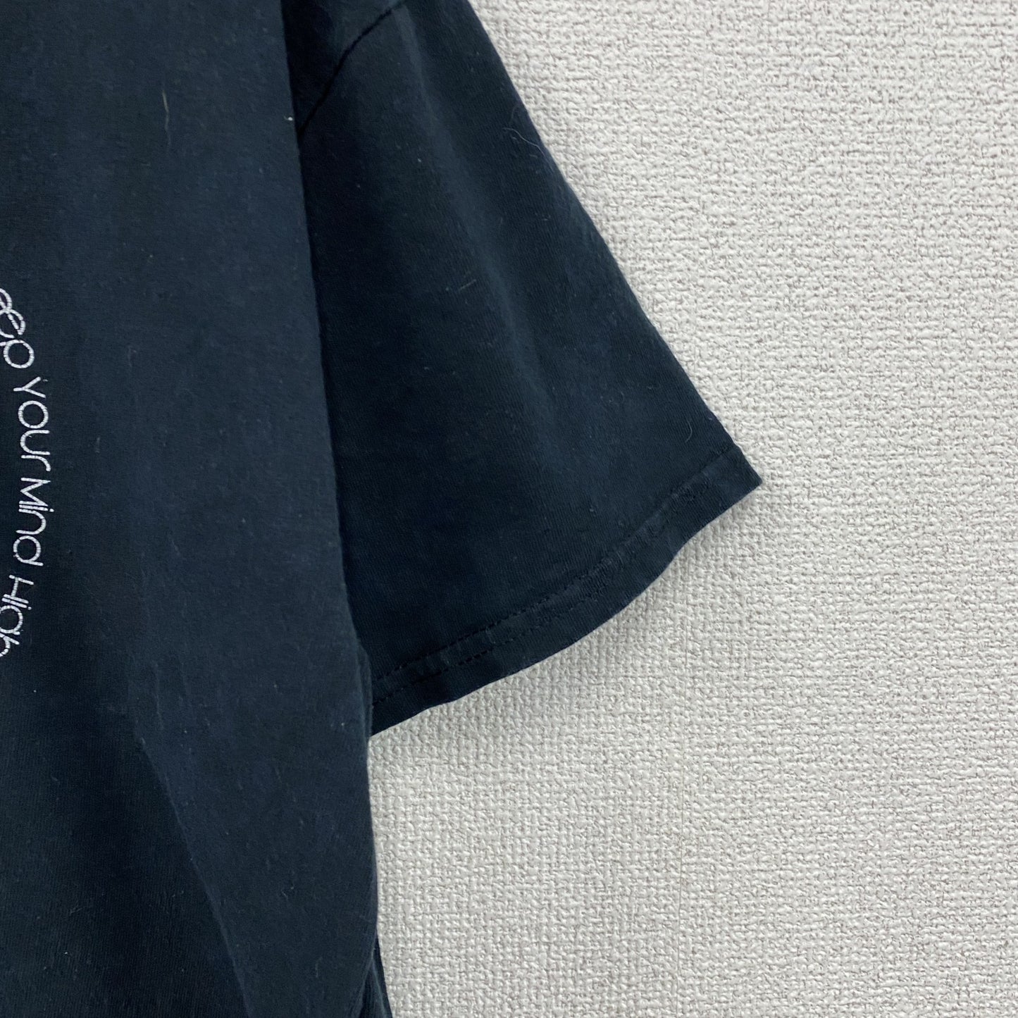 GILDAN　ギルダン　HIGH MINDS UK　半袖プリントTシャツ　紺　ネイビー　Lサイズ