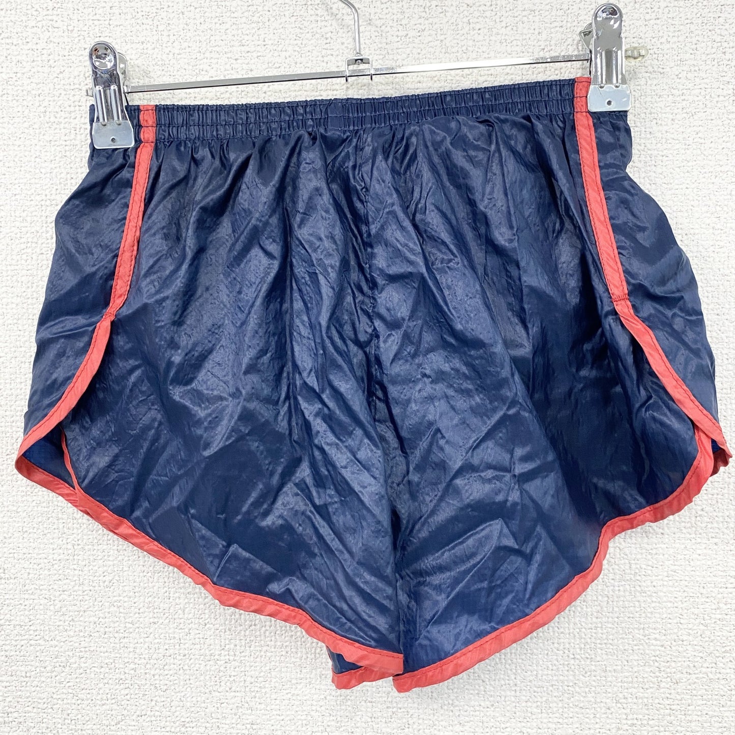 NIKE　ナイキ　ランニングパンツ/ショートパンツ　紺　ネイビー　Mサイズ