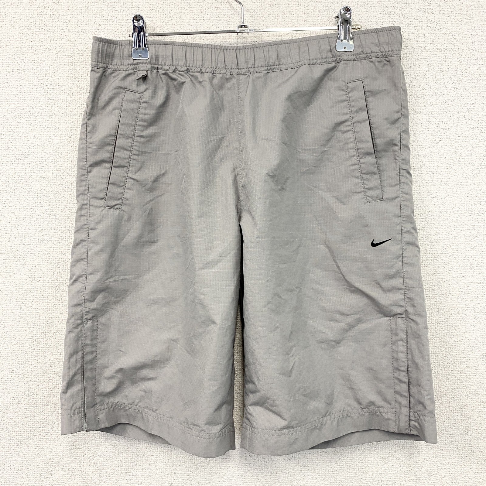NIKE　ナイキ　CLIMA-FIT　ハーフパンツ/ショートパンツ　スウッシュ　グレー　Sサイズ