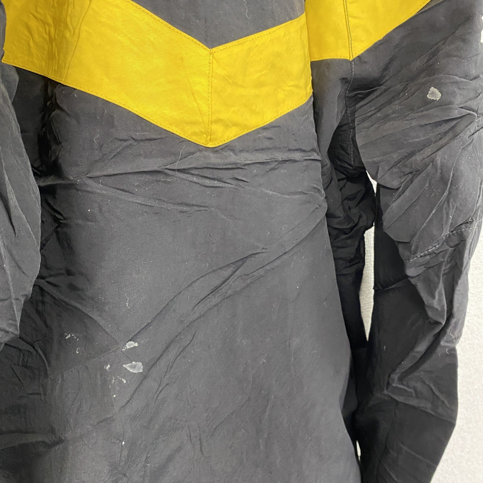 U.S.ARMY　IPFU　トレーニングジャケット　ナイロンジャケット　ミリタリー　米軍　黒　ブラック　Lサイズ