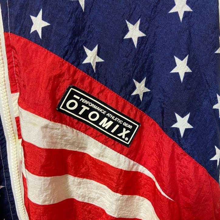 古着 used　OTOMIX　長袖ナイロンジャケット　ジップアップアウター　USA　星条旗　ハイネック　赤　青　白　Sサイズ