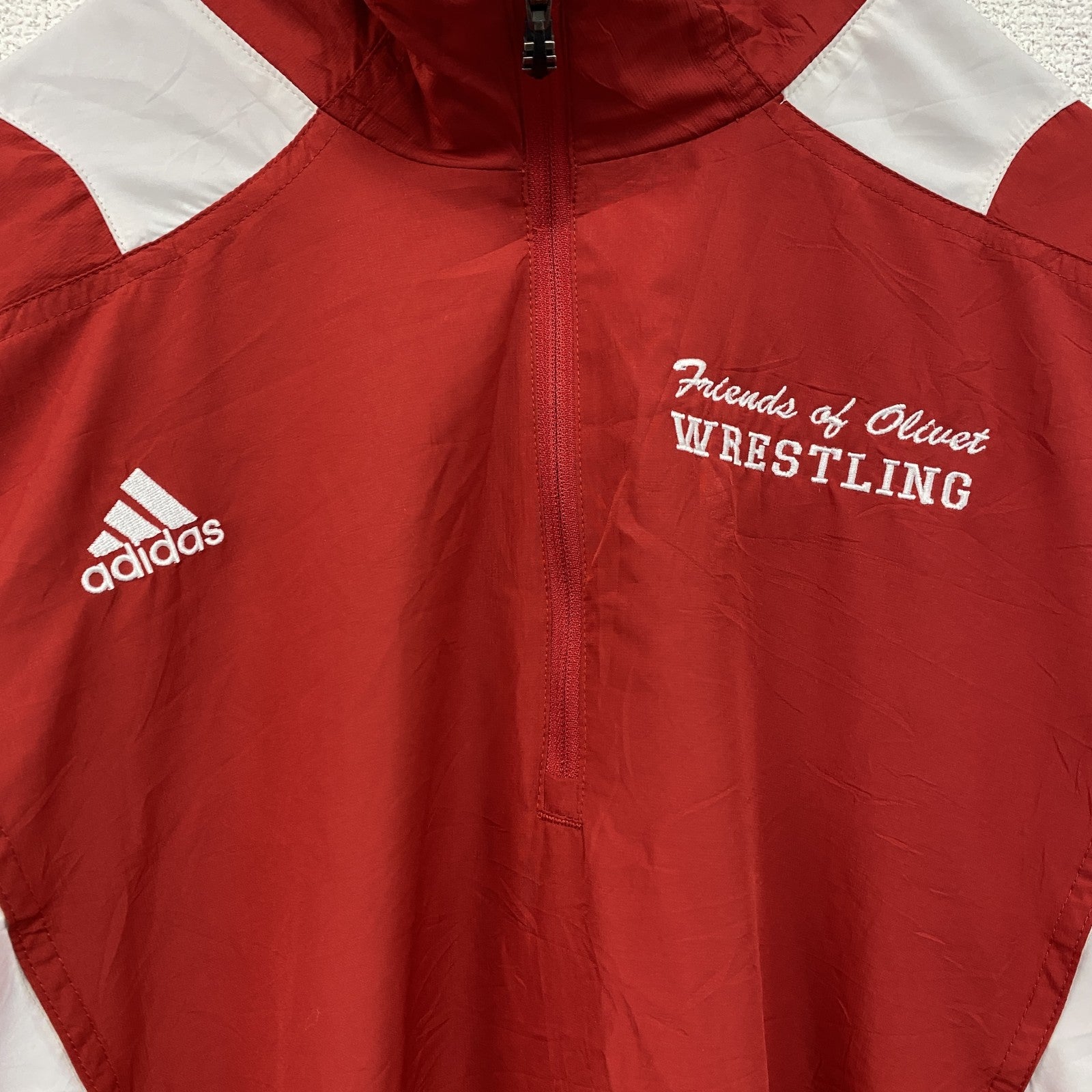 adidas　アディダス　プルオーバージャケット　パフォーマンスロゴ　赤　レッド　XLサイズ