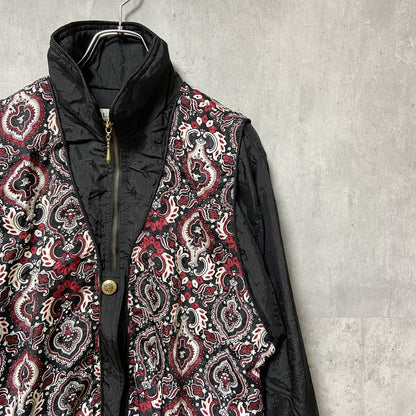 古着 used　LAVON　長袖柄ナイロンジャケット　ハイネックアウター　クレイジーパターン　肩パッド　黒　ブラック　レトロ