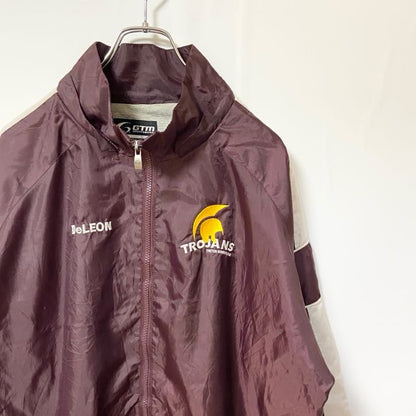 古着 used　GTM SPORTSWEAR　長袖ナイロンジャケット　ハイネック　ワンポイント刺繍　ビックシルエット　XLサイズ