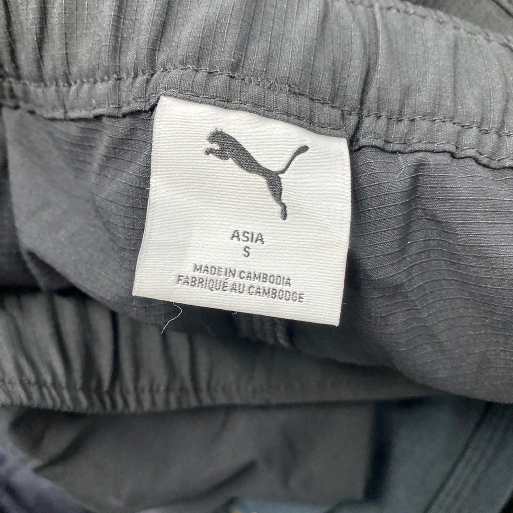 PUMA　プーマ　CORE HERITAGE　ウーブンパンツ　刺繍ロゴ　黒　ブラック　Sサイズ