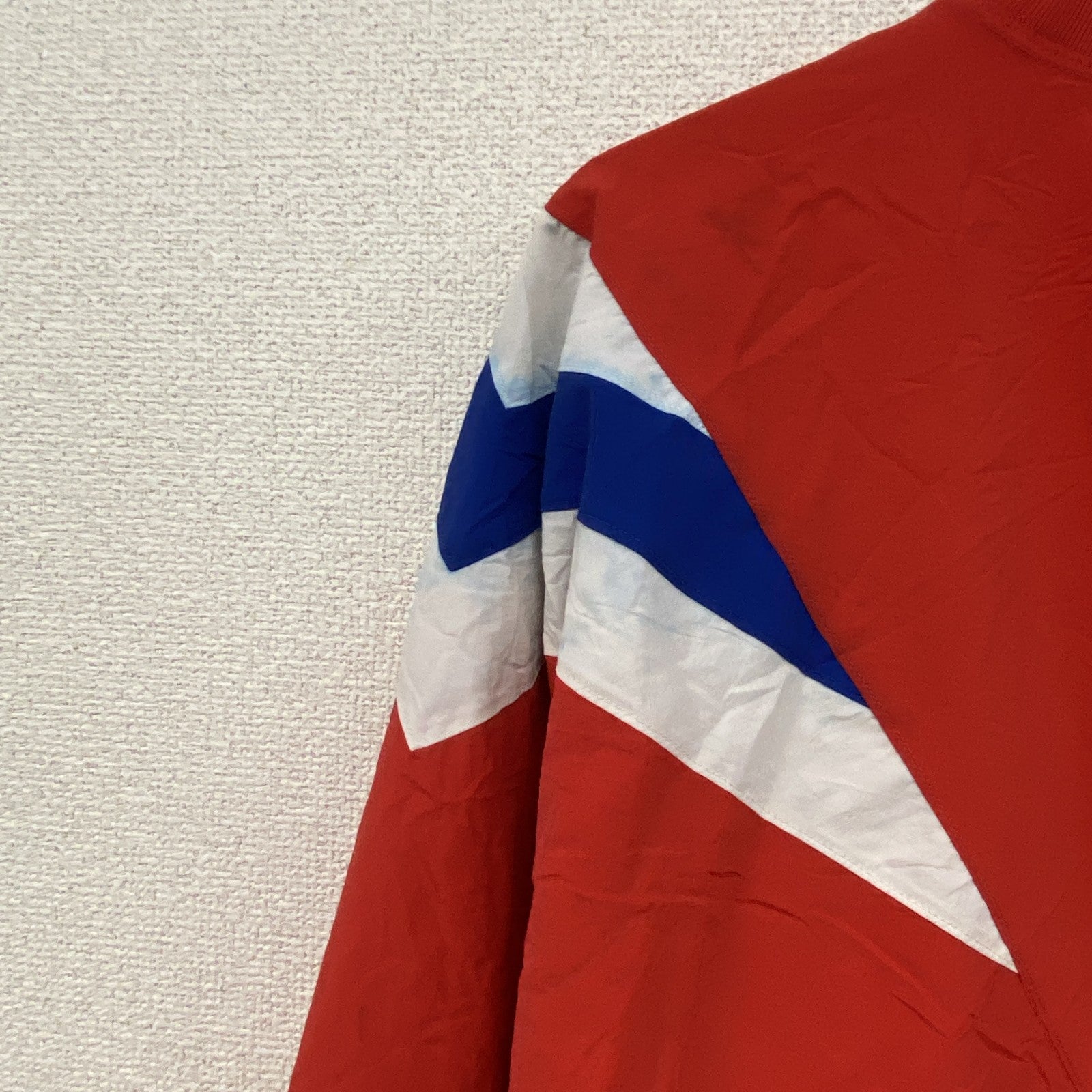 Champion　チャンピオン　プルオーバージャケット　赤　レッド　Mサイズ