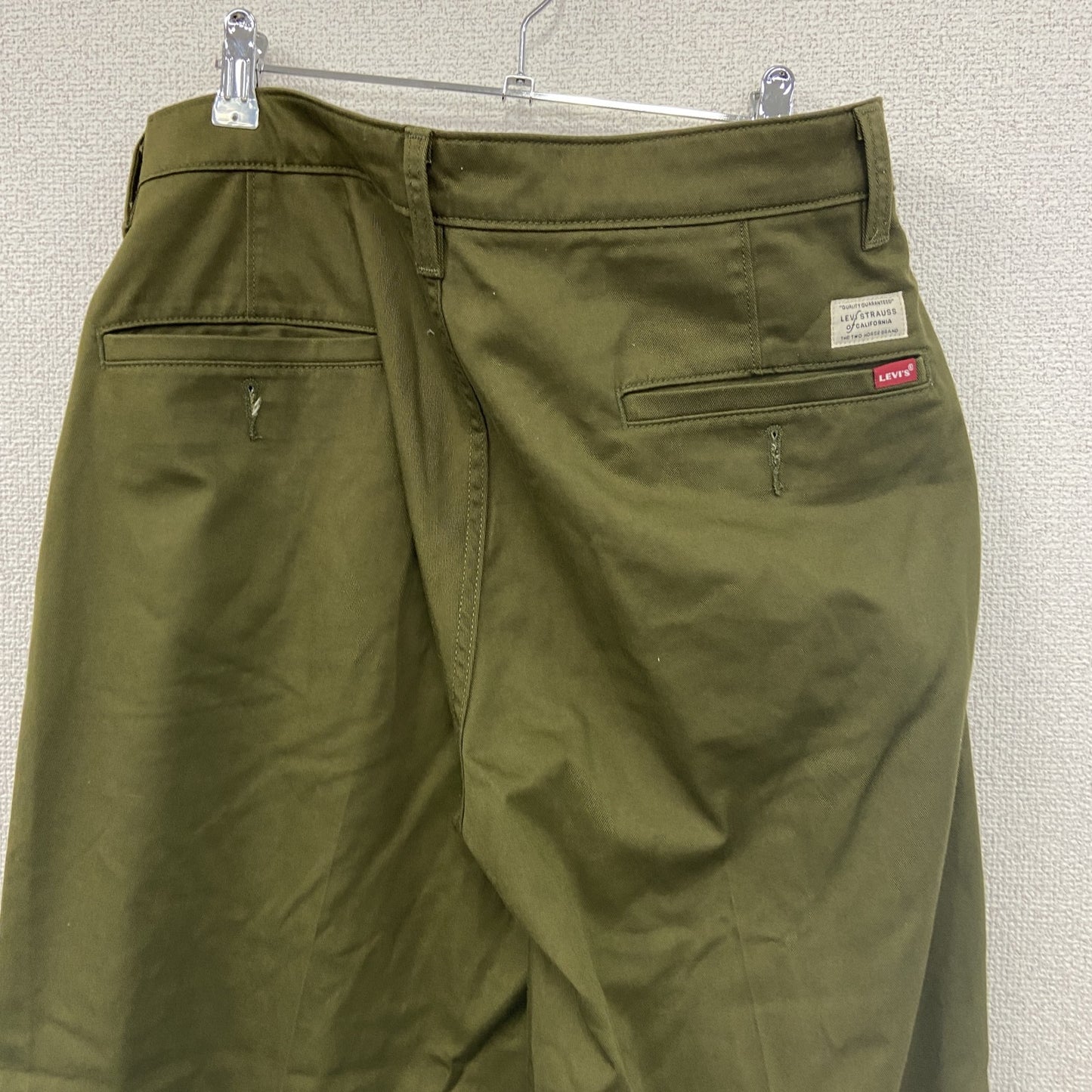 Levi’s　リーバイス　チノパンツ　カーキ　W30　Lサイズ