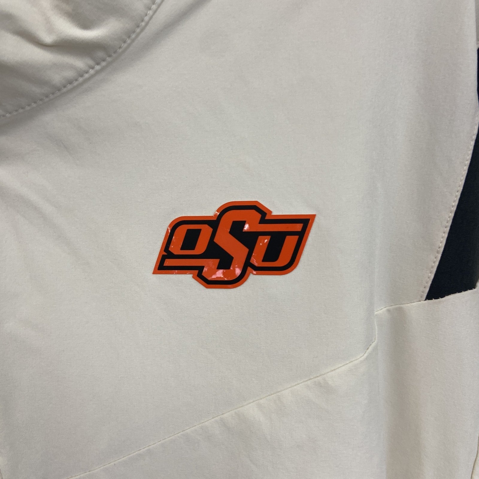 NIKE　ナイキ　プルオーバージャケット　ハーフジップ　OSU　白　ホワイト　2XLサイズ
