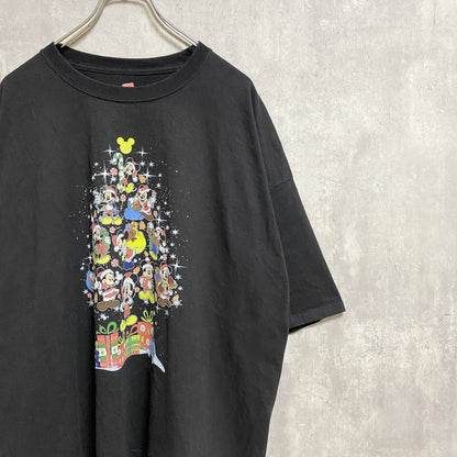 古着 used　Disney　ディズニー　半袖プリントＴシャツ　黒　ブラック　ミッキー　キャラクター　クリスマス　オーバーサイズ