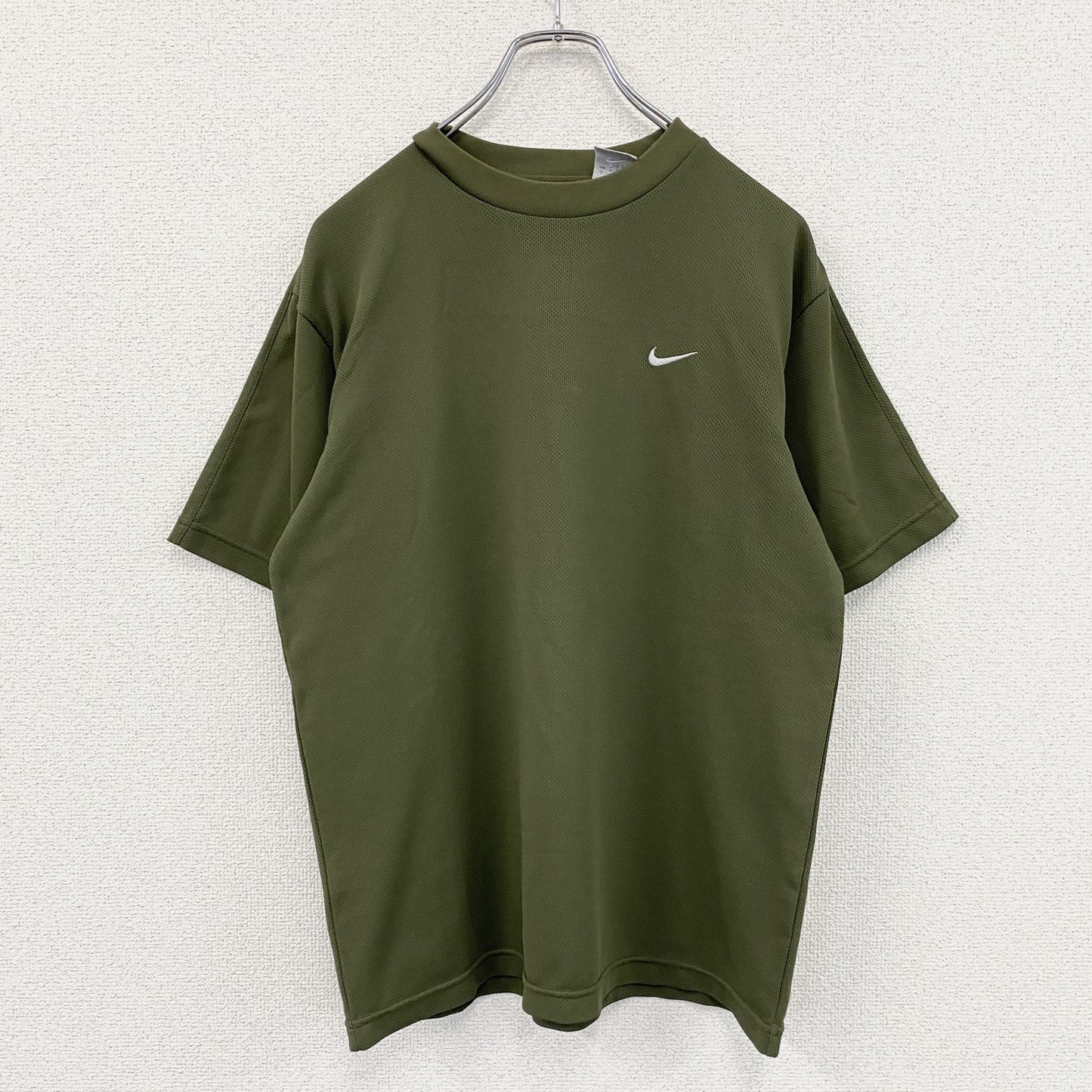 NIKE　ナイキ　DRI-FIT　半袖Tシャツ　スウッシュ　カーキ　Sサイズ