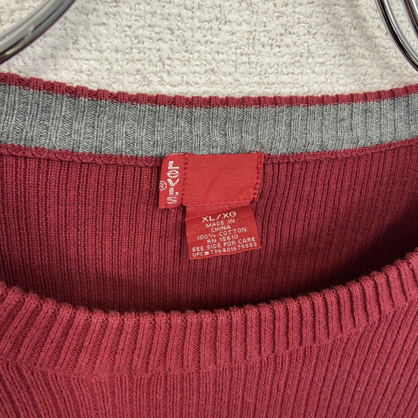 Levi’s　リーバイス　コットンニットセーター　赤　レッド　XLサイズ