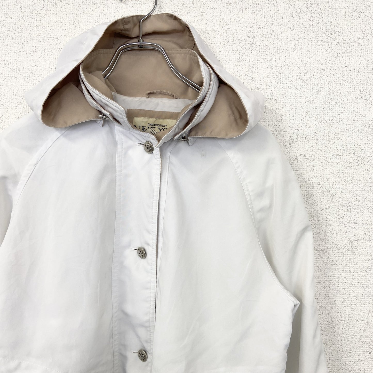 古着 used　NEWYORK CLASSIC　 ニューヨーク クラシック　長袖ハイネックブルゾン　無地　フーディー　白　Sサイズ