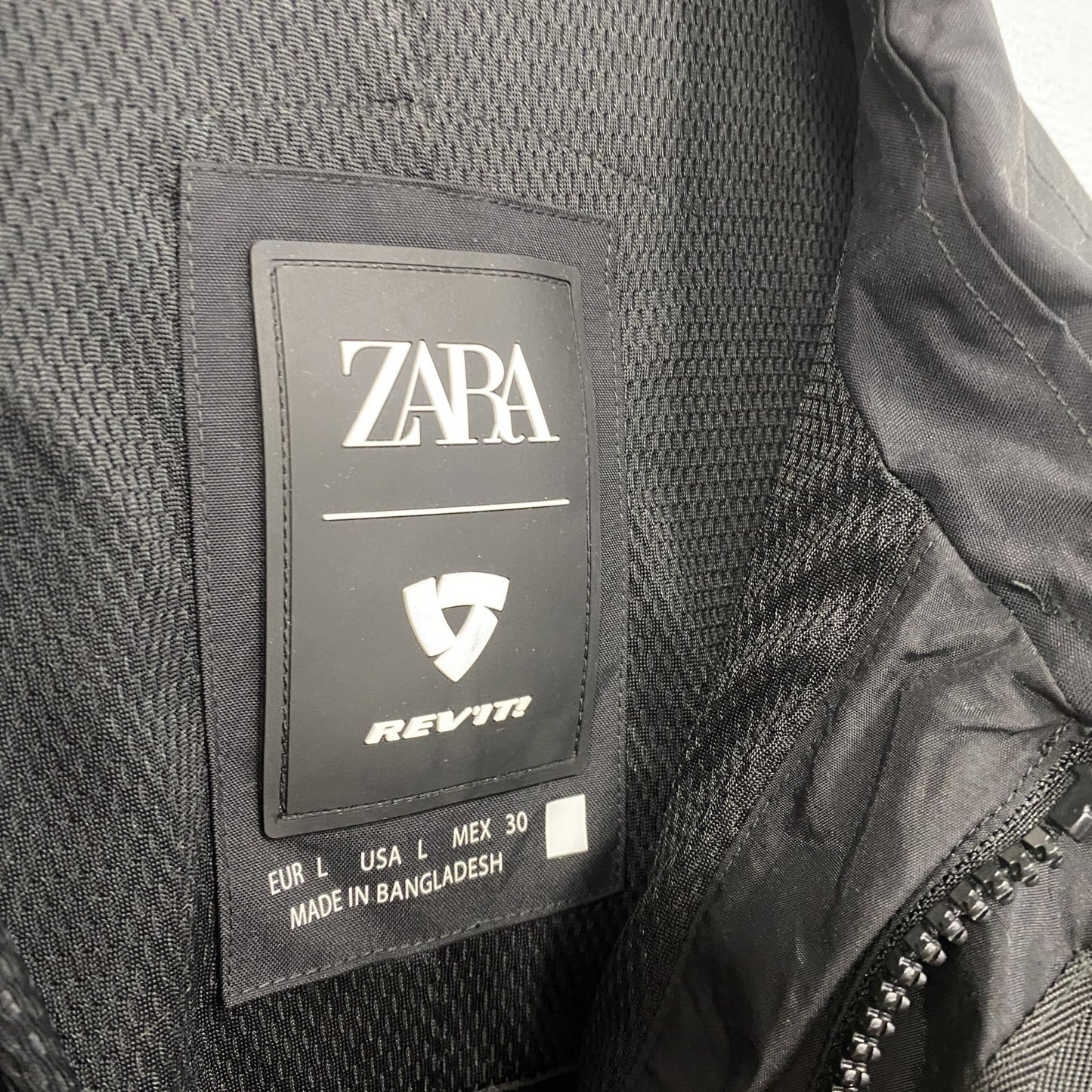 REV'IT×ZARA　レブイット　ザラ　モーターサイクルジャケット　モッズコート　タグ付き　ブラック　Lサイズ