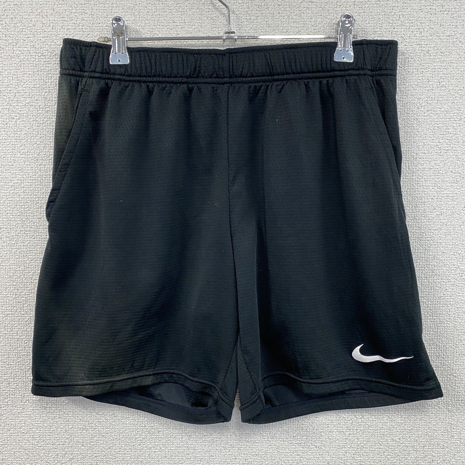 NIKE　ナイキ　DRI-FIT　ハーフパンツ/ショートパンツ　スウッシュ　黒　ブラック　Lサイズ
