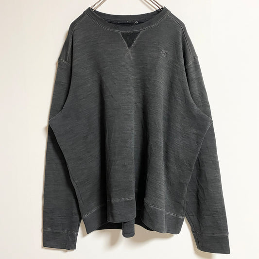 スウェット/トレーナー　刺繍ロゴ　ワンポイント　前V　ビッグシルエット　クルーネック　灰色　ダークグレー