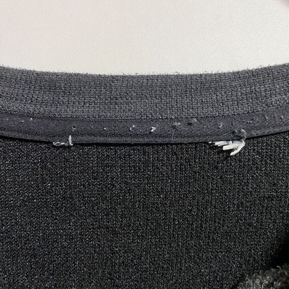 スウェット/トレーナー　刺繍ロゴ　ワンポイント　前V　ビッグシルエット　クルーネック　灰色　ダークグレー