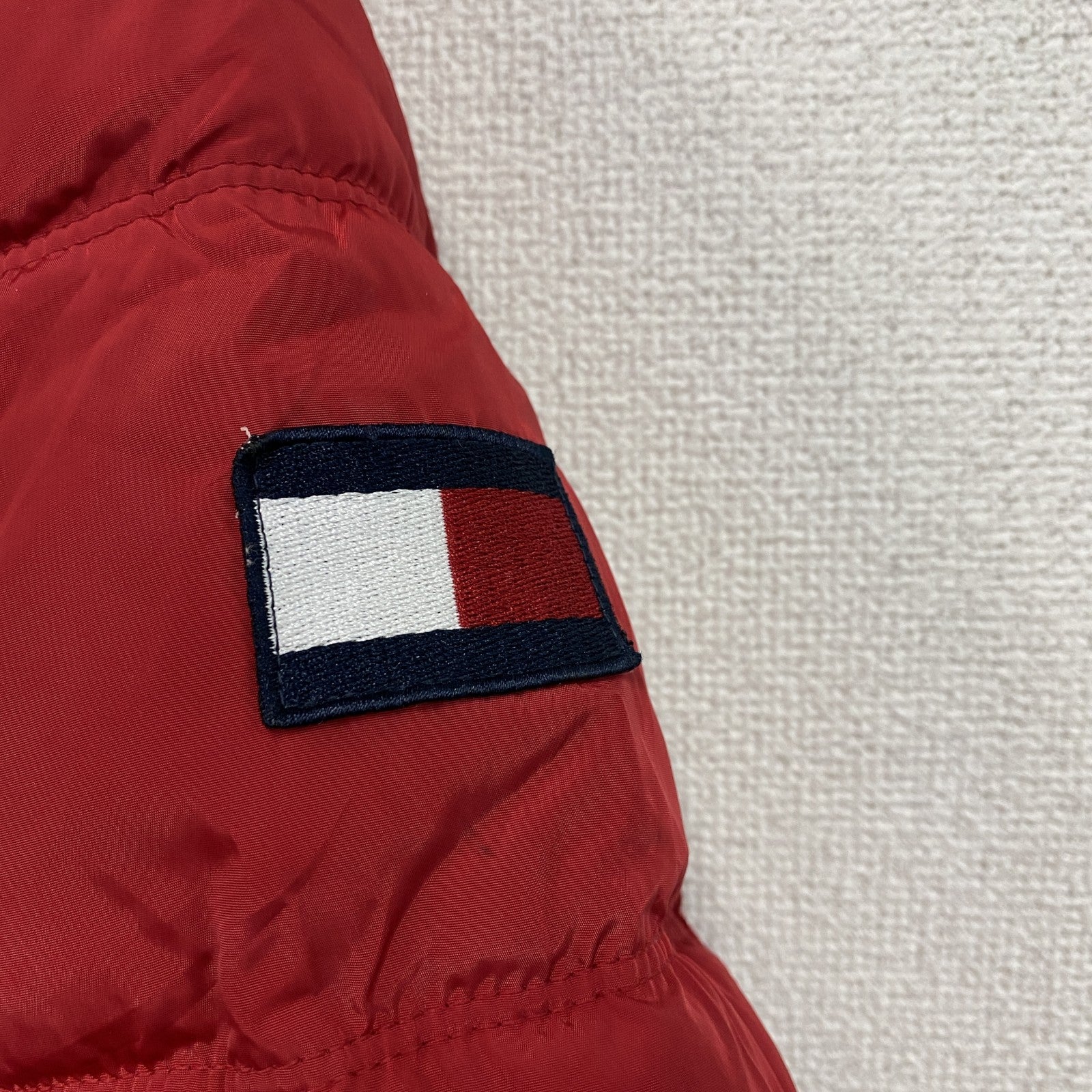 TOMMY HILFIGER　トミーヒルフィガー　フルジップ中綿ジャケット　赤　レッド　Lサイズ